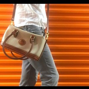 Cream & Tan Vintage Leather Doctors Satchel